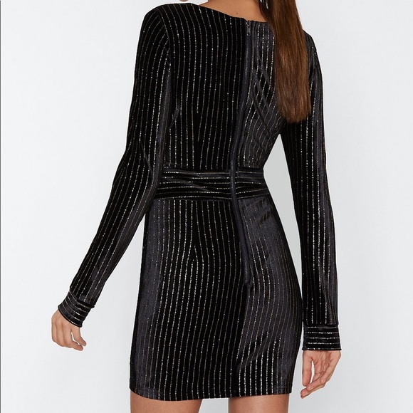 Long sleeve Dress - Picture 2 of 5